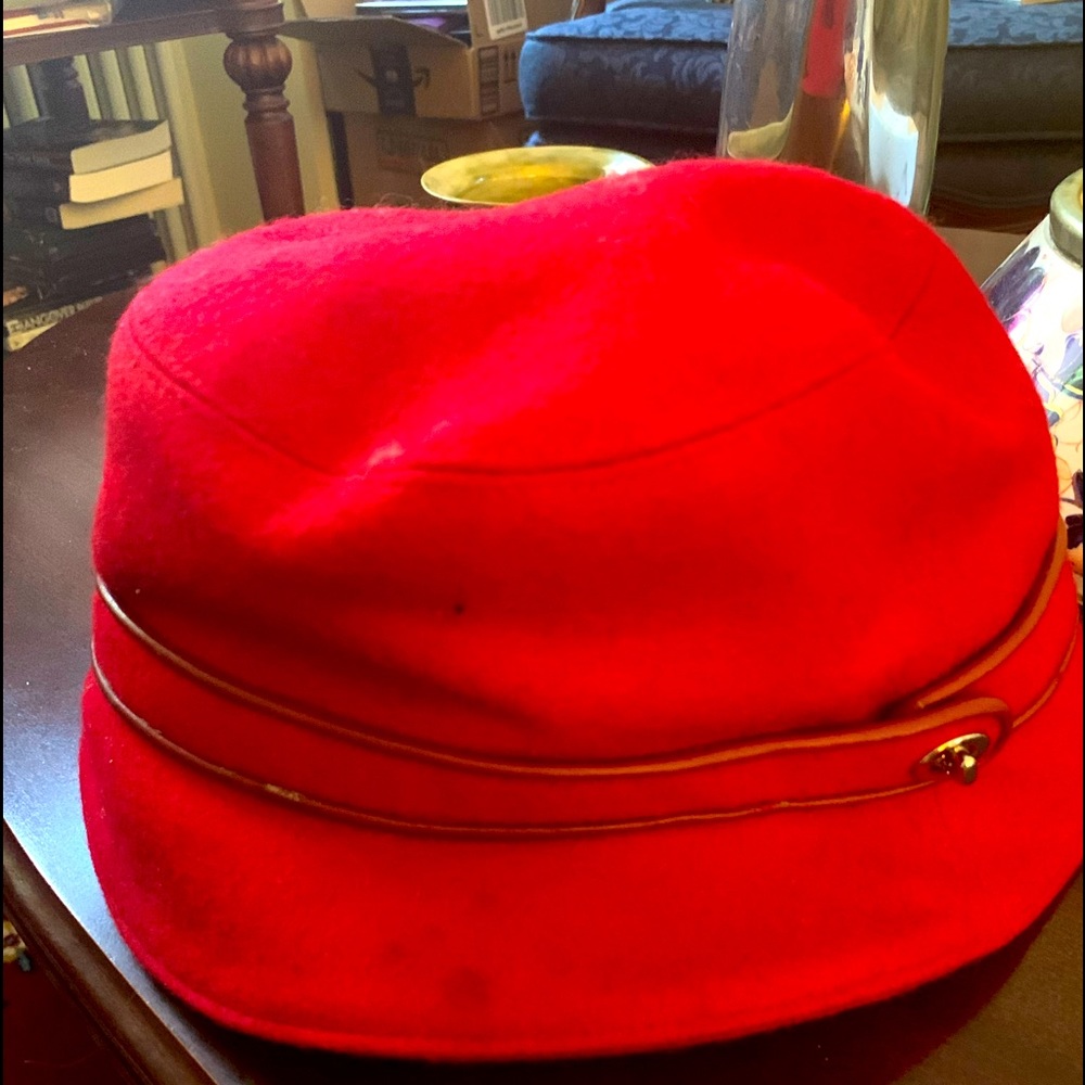 Wool bucket hat